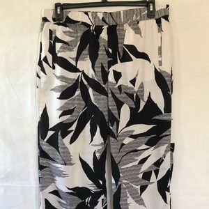 Worthington Palazzo Pants with elastic waistband and pockets